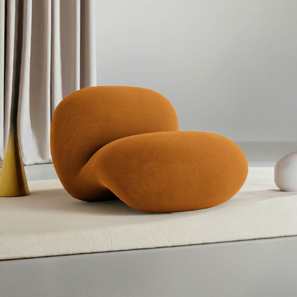 SUGA Lounge Chair